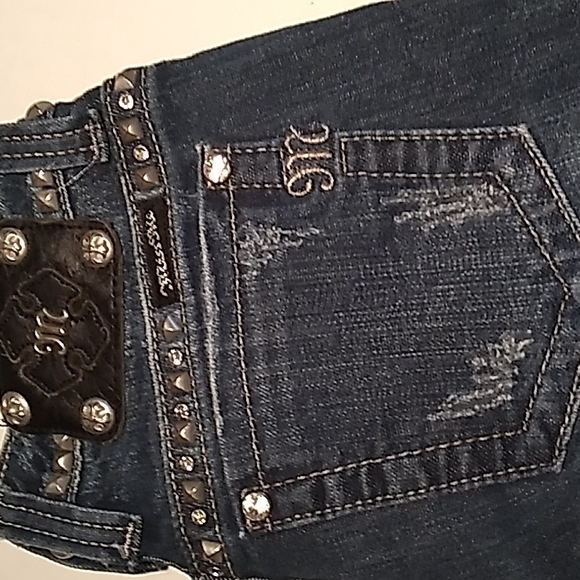 Womens Miss Me Distressed Studded Boot Cut Jeans 25 - Picture 2 of 7